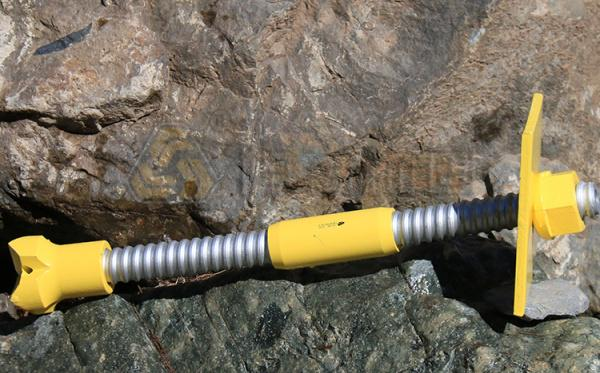 自鉆式錨桿在邊坡工程中的應(yīng)用