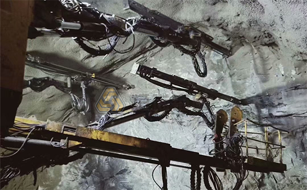 自鉆式中空錨桿加固機(jī)理 自鉆式中空錨桿加固機(jī)理-洛陽恒諾自鉆式錨固系統(tǒng)